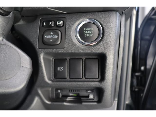 ハイエースバン スーパーＧＬ　ダークプライムＩＩ　ワンオーナー　パノラミックビューモニター　プッシュスタート／スマートキー　７インチフルセグナビ　ＥＴＣ　ステアリングオーディオスイッチ　１６インチアルミ　ＬＥＤテールランプ　ローダウン施工（25枚目）