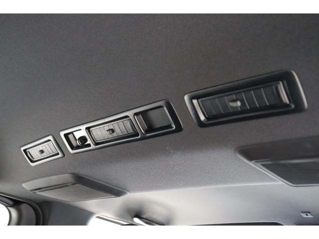 ハイエースバン スーパーＧＬ　ダークプライムＩＩ　ワンオーナー　パノラミックビューモニター　プッシュスタート／スマートキー　７インチフルセグナビ　ＥＴＣ　ステアリングオーディオスイッチ　１６インチアルミ　ＬＥＤテールランプ　ローダウン施工（52枚目）