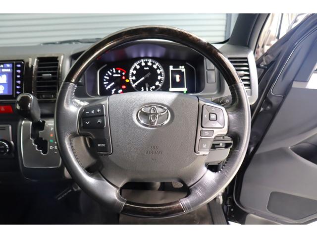 ハイエースバン スーパーＧＬ　ダークプライムＩＩ　ワンオーナー　パノラミックビューモニター　プッシュスタート／スマートキー　７インチフルセグナビ　ＥＴＣ　ステアリングオーディオスイッチ　１６インチアルミ　ＬＥＤテールランプ　ローダウン施工（54枚目）