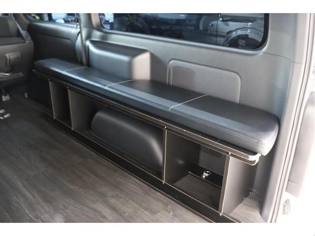 ハイエースバン スーパーＧＬ　ダークプライムＩＩ　床張り施工済み　ベッドキット　パノラミックビューモニター／クリアランスソナー　デジタルインナーミラー　パワースライドドア　ＢＩＧＸ１１インチメカレスナビ　ＨＤＭＩ端子　ＥＴＣ　モデリスタエアロ（14枚目）