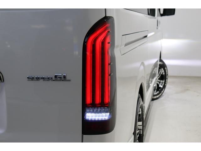 ハイエースバン スーパーＧＬ　ダークプライムＩＩ　床張り施工済み　ベッドキット　パノラミックビューモニター／クリアランスソナー　デジタルインナーミラー　パワースライドドア　ＢＩＧＸ１１インチメカレスナビ　ＨＤＭＩ端子　ＥＴＣ　モデリスタエアロ（39枚目）