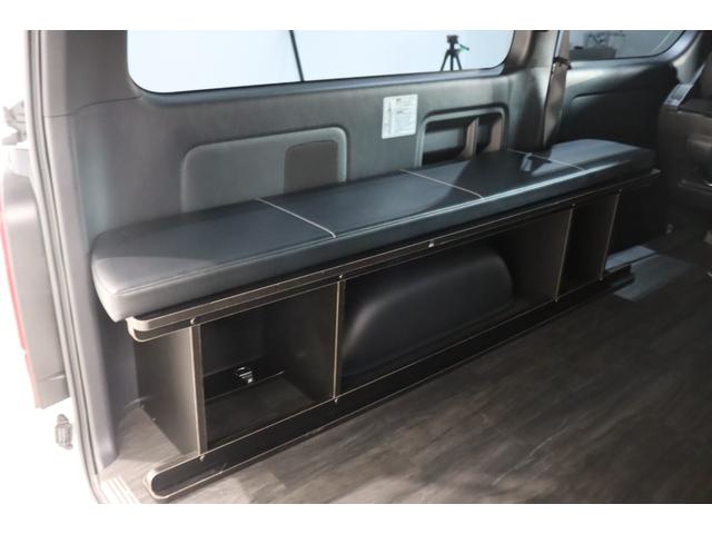 ハイエースバン スーパーＧＬ　ダークプライムＩＩ　床張り施工済み　ベッドキット　パノラミックビューモニター／クリアランスソナー　デジタルインナーミラー　パワースライドドア　ＢＩＧＸ１１インチメカレスナビ　ＨＤＭＩ端子　ＥＴＣ　モデリスタエアロ（61枚目）
