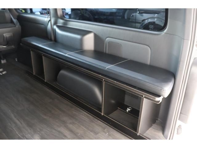 ハイエースバン スーパーＧＬ　ダークプライムＩＩ　床張り施工済み　ベッドキット　パノラミックビューモニター／クリアランスソナー　デジタルインナーミラー　パワースライドドア　ＢＩＧＸ１１インチメカレスナビ　ＨＤＭＩ端子　ＥＴＣ　モデリスタエアロ（62枚目）