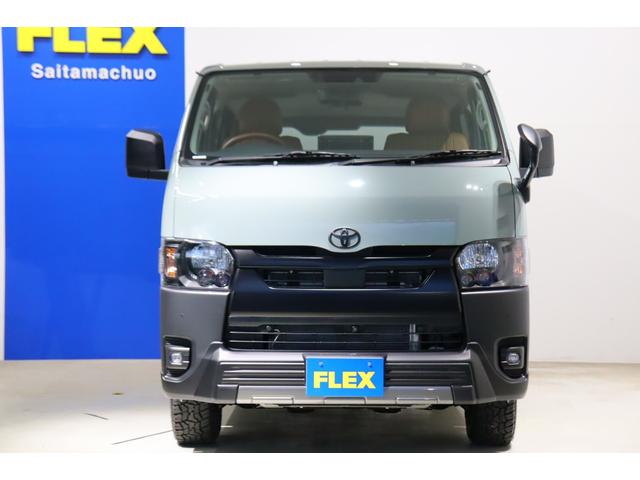 ハイエースバン ロングスーパーＧＬ　アースカラーパッケージ　ディーゼル４ＷＤ　ブラックエディション　ＢＩＧＸ１１インチナビＥＴＣ　ＨＤＭＩ端子　ルーフスピーカー　ブラウンベッドキット　シートカバー　ＬＥＤテールランプ　１６インチアルミ（22枚目）