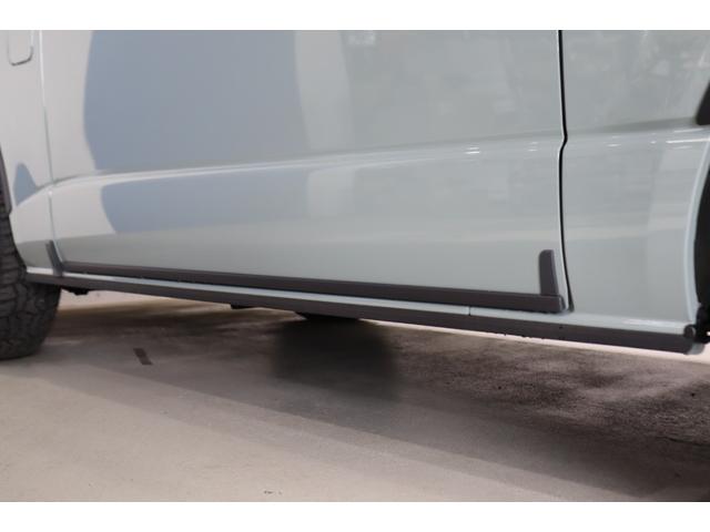 ハイエースバン ロングスーパーＧＬ　アースカラーパッケージ　ディーゼル４ＷＤ　ブラックエディション　ＢＩＧＸ１１インチナビＥＴＣ　ＨＤＭＩ端子　ルーフスピーカー　ブラウンベッドキット　シートカバー　ＬＥＤテールランプ　１６インチアルミ（34枚目）