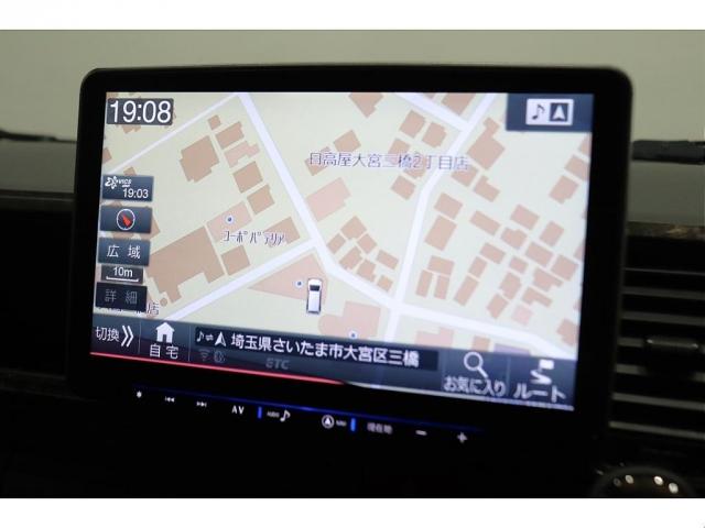 ハイエースバン スーパーＧＬ　ダークプライムＩＩワイド　ロングボディ　ＢＩＧ－Ｘ１１インチ　両側自動ドア　トヨタセーフティー　ＦＬＥＸフロントエアロ／オーバーフェンダー　１．５インチローダウン　ＤＥＬＦ０２　１７インチＡＷ／ナスカータイヤ　アルティメット２ＬＥＤテール（3枚目）