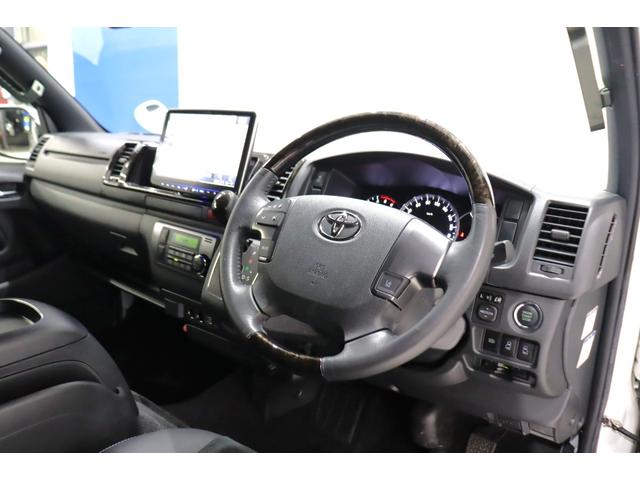 ハイエースバン スーパーＧＬ　ダークプライムＩＩワイド　ロングボディ　ＢＩＧ－Ｘ１１インチ　両側自動ドア　トヨタセーフティー　ＦＬＥＸフロントエアロ／オーバーフェンダー　１．５インチローダウン　ＤＥＬＦ０２　１７インチＡＷ／ナスカータイヤ　アルティメット２ＬＥＤテール（35枚目）