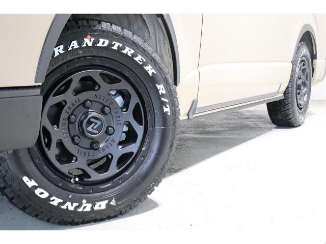 ハイエースバン ロングスーパーGL アースカラーパッケージ ブラックエディション仕様/オフロードパッケージ BIG-X11インチナビ 高さ調整式ベットキット フロントエアロ オーバーフェンダー LEDテール NT-1アルミ ダンロップ(20枚目)