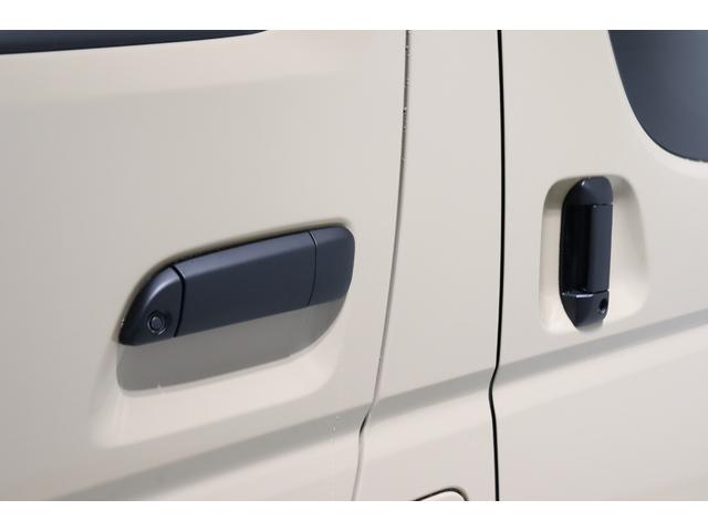 ハイエースバン ロングスーパーGL アースカラーパッケージ ブラックエディション仕様/オフロードパッケージ BIG-X11インチナビ 高さ調整式ベットキット フロントエアロ オーバーフェンダー LEDテール NT-1アルミ ダンロップ(40枚目)