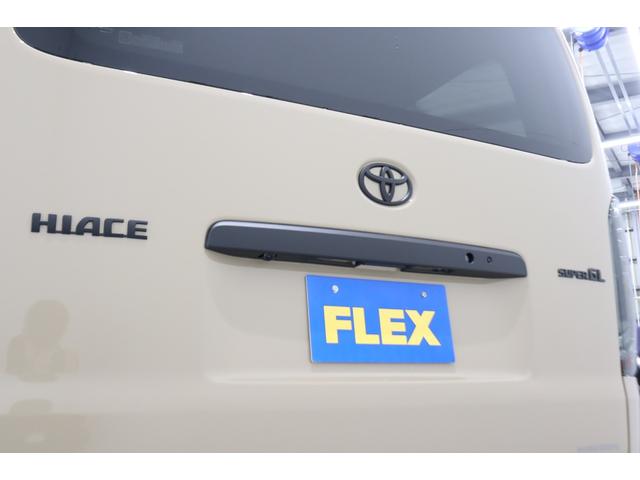 ハイエースバン ロングスーパーGL アースカラーパッケージ ブラックエディション仕様/オフロードパッケージ BIG-X11インチナビ 高さ調整式ベットキット フロントエアロ オーバーフェンダー LEDテール NT-1アルミ ダンロップ(43枚目)