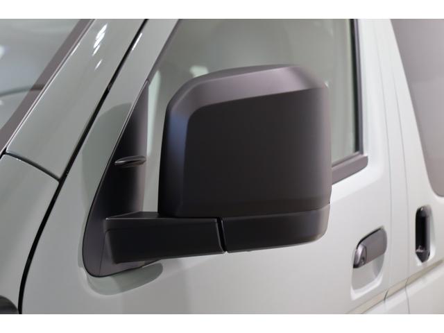ハイエースバン ロングスーパーＧＬ　アースカラーパッケージ　ブラックエディション　ＢＩＧＸ１１インチナビ　ＥＴＣ２．０　ＨＤＭＩ端子　シートカバー　ベッドキット　パワースライドドア　パノラミックビューモニター　デジタルインナーミラー（31枚目）