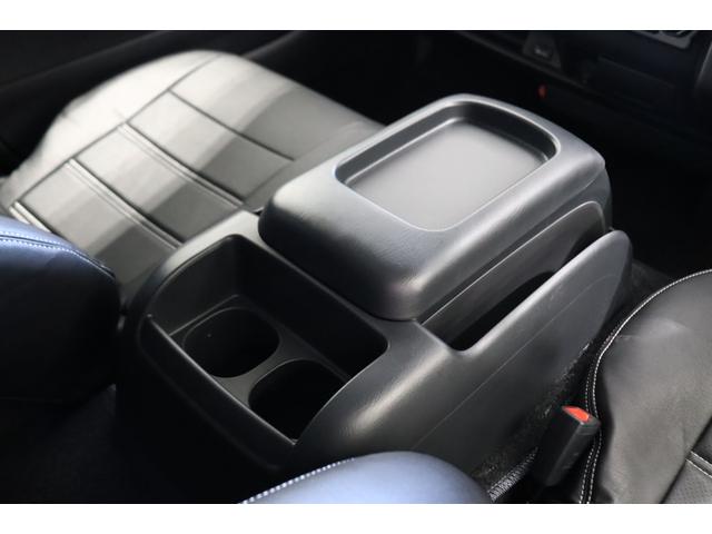 ハイエースバン ロングスーパーＧＬ　アースカラーパッケージ　ブラックエディション　ＢＩＧＸ１１インチナビ　ＥＴＣ２．０　ＨＤＭＩ端子　シートカバー　ベッドキット　パワースライドドア　パノラミックビューモニター　デジタルインナーミラー（50枚目）