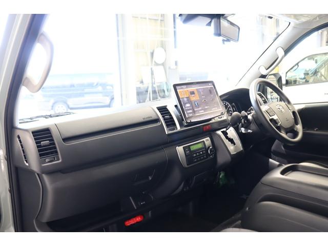 ハイエースバン ロングスーパーＧＬ　アースカラーパッケージ　ブラックエディション　ＢＩＧＸ１１インチナビ　ＥＴＣ２．０　ＨＤＭＩ端子　シートカバー　ベッドキット　パワースライドドア　パノラミックビューモニター　デジタルインナーミラー（53枚目）