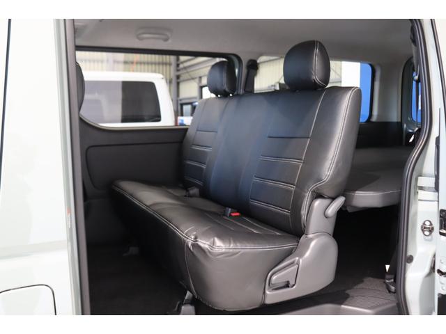 ハイエースバン ロングスーパーＧＬ　アースカラーパッケージ　ブラックエディション　ＢＩＧＸ１１インチナビ　ＥＴＣ２．０　ＨＤＭＩ端子　シートカバー　ベッドキット　パワースライドドア　パノラミックビューモニター　デジタルインナーミラー（55枚目）