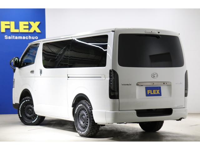 ハイエースバン スーパーＧＬ　ダークプライムＩＩ　オフロードカスタム　リクライニングベット付き　パワースライドドア　デジタルインナーミラー　パノラミックビューモニター　７インチフルセグナビ　ＥＴＣ　１６インチアルミホイール　ＬＥＤテールランプ（52枚目）