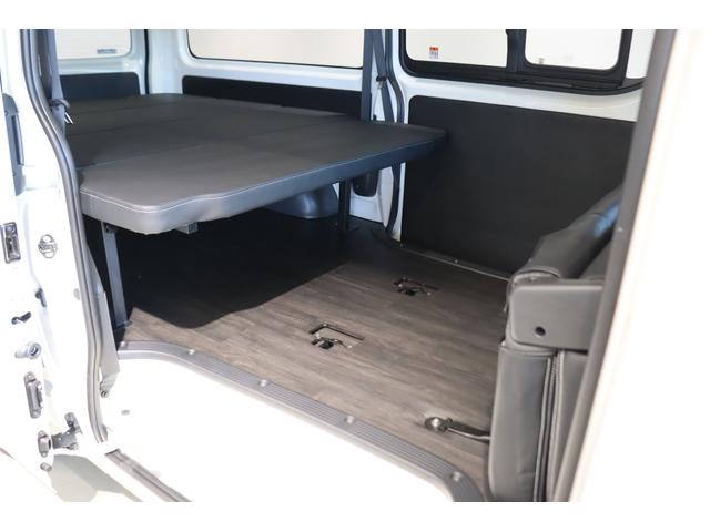 ハイエースバン ロングＤＸ　新車　ＤＸ　ガソリン２ＷＤ　丸目　Ｒｅグリル　Ｔ－ＦＯＲＣＥ　ＮＣ－１／１６インチＡＷ　ダンロップ　オーバーフェンダー　クラシックテール　アルパインナビ　ＨＤＭＩ　ベッド　シートカバー　デジタルミラー（42枚目）