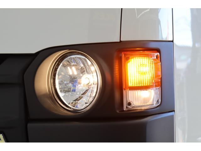 ハイエースバン ロングＤＸ　新車　ＤＸ　ガソリン２ＷＤ　丸目　Ｒｅグリル　Ｔ－ＦＯＲＣＥ　ＮＣ－１／１６インチＡＷ　ダンロップ　オーバーフェンダー　クラシックテール　アルパインナビ　ＨＤＭＩ　ベッド　シートカバー　デジタルミラー（52枚目）