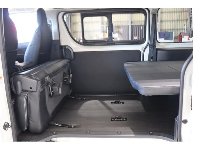 ハイエースバン ロングＤＸ　新車　ＤＸ　ガソリン２ＷＤ　丸目　Ｒｅグリル　Ｔ－ＦＯＲＣＥ　ＮＣ－１／１６インチＡＷ　ダンロップ　オーバーフェンダー　クラシックテール　アルパインナビ　ＨＤＭＩ　ベッド　シートカバー　デジタルミラー（75枚目）