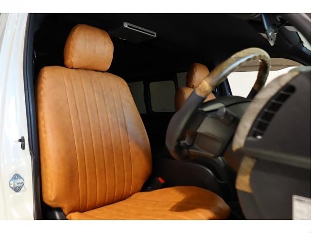 ハイエースバン スーパーＧＬ　ダークプライムＩＩ　ブラックエディション仕様　ブラウン内装　１０インチフルセグナビ　ＥＴＣ　１０インチフリップダウンモニター　パノラミックビューモニター　社外デジタルミラー　インテリジェントクリアランスソナー（10枚目）