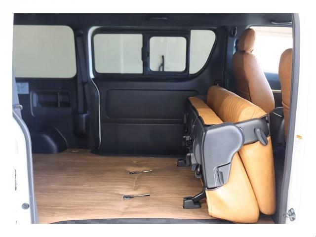 ハイエースバン スーパーＧＬ　ダークプライムＩＩ　ブラックエディション仕様　ブラウン内装　１０インチフルセグナビ　ＥＴＣ　１０インチフリップダウンモニター　パノラミックビューモニター　社外デジタルミラー　インテリジェントクリアランスソナー（14枚目）