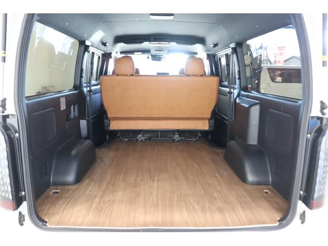 ハイエースバン スーパーＧＬ　ダークプライムＩＩ　ブラックエディション仕様　ブラウン内装　１０インチフルセグナビ　ＥＴＣ　１０インチフリップダウンモニター　パノラミックビューモニター　社外デジタルミラー　インテリジェントクリアランスソナー（64枚目）