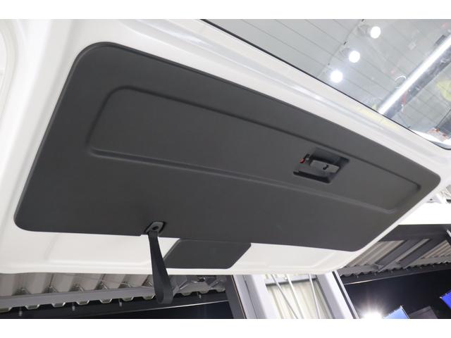 ハイエースバン スーパーＧＬ　ダークプライムＩＩ　ＦＬＥＸオリジナルカスタム　パノラミックビューモニター　両側パワースライドドア　インテリジェントクリアランスソナー　カロッツェリア７インチフルセグナビ　ＥＴＣ２．０　ＨＤＭＩ端子　１７インチアルミ（52枚目）