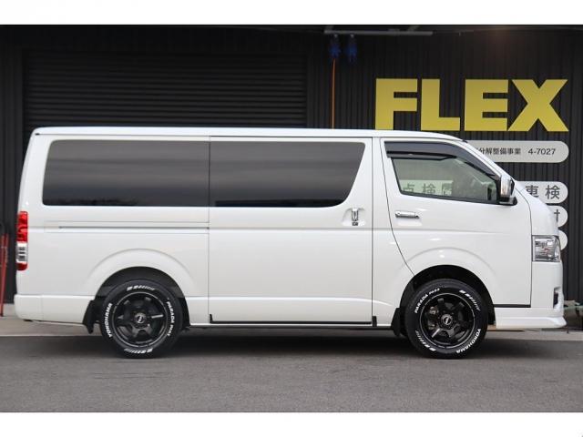 �p���t���ȃf�B�[�[���S�v�c�ƂȂ�܂���