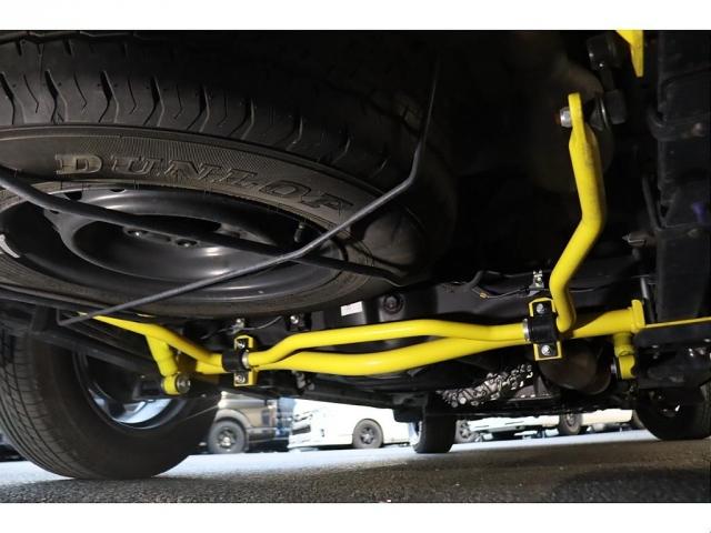 �I���W�i�����A�X�^�r���C�U�[�ɂP�S�i�K�_�C�����t���̃V���b�N�A�u�\�[�o�[�܂ŃJ�X�^���ς݁�