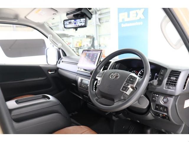 ハイエースバン ロングスーパーＧＬ　ガソリン２ＷＤ　アースカラー　ベージュ　ブラックエディション　バンパー同色　ＮＴ－１　１６インチＡＷ　クラシックＬＥＤテール　オーバーフェンダー　シートカバー　ベッド　パノラミックビューモニター（10枚目）