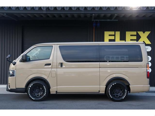 ハイエースバン ロングスーパーＧＬ　ガソリン２ＷＤ　アースカラー　ベージュ　ブラックエディション　バンパー同色　ＮＴ－１　１６インチＡＷ　クラシックＬＥＤテール　オーバーフェンダー　シートカバー　ベッド　パノラミックビューモニター（17枚目）