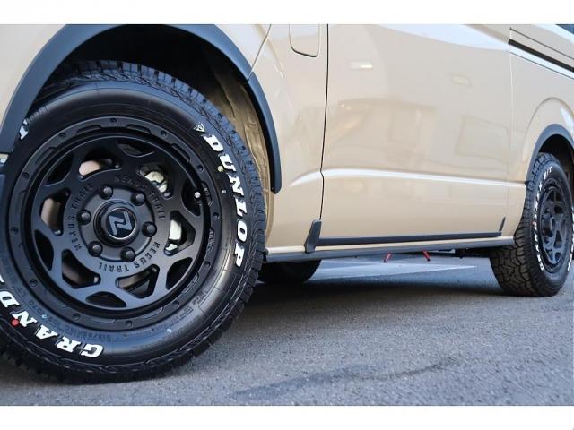 ハイエースバン ロングスーパーＧＬ　ガソリン２ＷＤ　アースカラー　ベージュ　ブラックエディション　バンパー同色　ＮＴ－１　１６インチＡＷ　クラシックＬＥＤテール　オーバーフェンダー　シートカバー　ベッド　パノラミックビューモニター（20枚目）