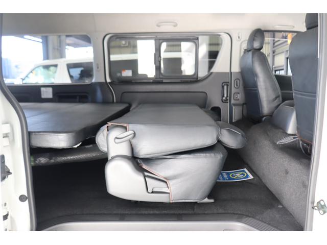 ハイエースバン ロングワイドスーパーＧＬ　ワイドバン　ガソリン２ＷＤ　角目四灯　ＬＥＤ仕様　Ｆバンパーメッキラッピング　ＢＪメキシカン１６インチＡＷ　ナスカータイヤ　クラシックテール　ベッド　クラシックシートカバー　７インチナビ　ＥＴＣ（49枚目）