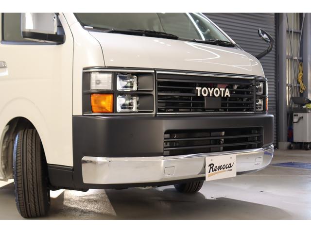 ハイエースバン ロングワイドスーパーＧＬ　ワイドバン　ガソリン２ＷＤ　角目四灯　ＬＥＤ仕様　Ｆバンパーメッキラッピング　ＢＪメキシカン１６インチＡＷ　ナスカータイヤ　クラシックテール　ベッド　クラシックシートカバー　７インチナビ　ＥＴＣ（65枚目）