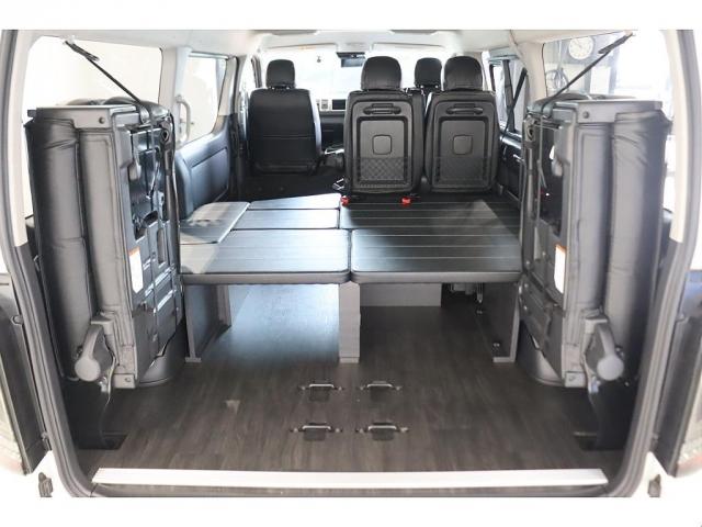 ハイエースワゴン GL ロング 新規作成!内装架装Ver1 専用ベットキット フローリングフロア パノラミックビューモニター デジタルインナーミラー インテリジェントクリアランスソナー 新作アルミ!LEDテールランプ 7インチナビ(4枚目)