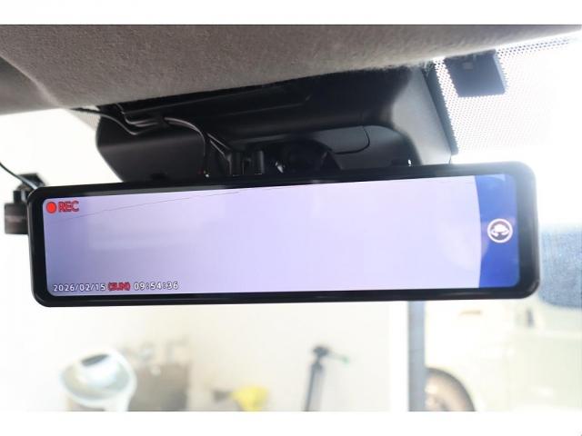 ハイエースワゴン GL ロング 新規作成!内装架装Ver1 専用ベットキット フローリングフロア パノラミックビューモニター デジタルインナーミラー インテリジェントクリアランスソナー 新作アルミ!LEDテールランプ 7インチナビ(6枚目)