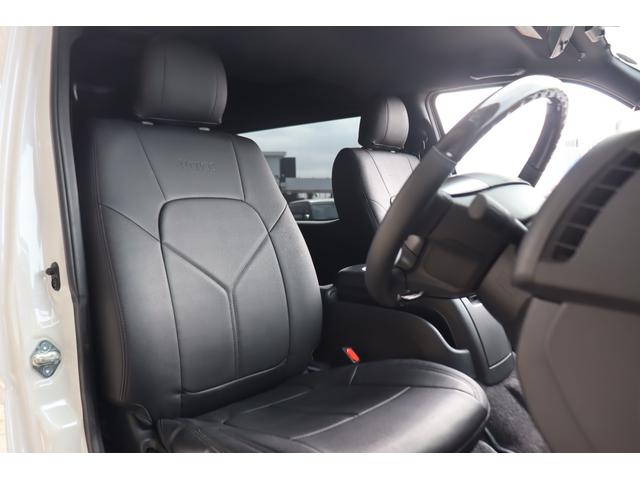 ハイエースバン スーパーＧＬ　ダークプライムＩＩ　ディーゼル　ブラックエディション　４１５コブラエアロ　ローダウン　リアスタビ　ナスカータイヤ　１７インチＡＷ　アルティメット２テール　オーバーフェンダー　カロッツェリアナビ　ＥＴＣ　パワスラ　クリソナ（27枚目）