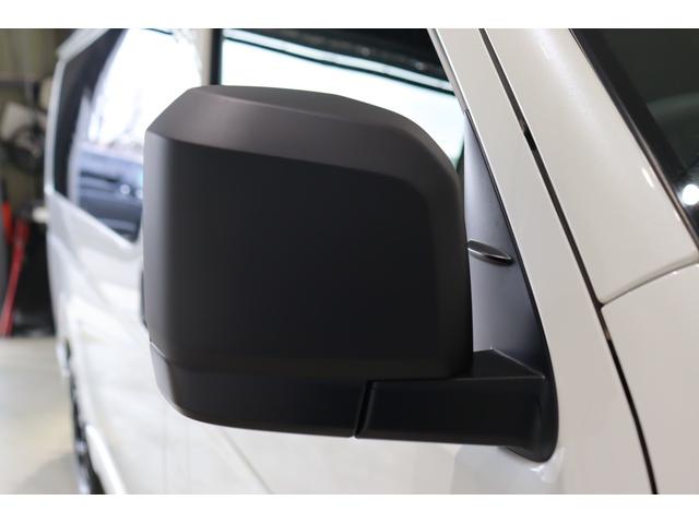 ハイエースバン スーパーＧＬ　ダークプライムＩＩ　ディーゼル　ブラックエディション　４１５コブラエアロ　ローダウン　リアスタビ　ナスカータイヤ　１７インチＡＷ　アルティメット２テール　オーバーフェンダー　カロッツェリアナビ　ＥＴＣ　パワスラ　クリソナ（70枚目）