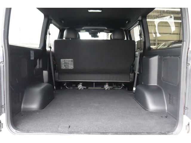 ハイエースバン スーパーＧＬ　ダークプライムＩＩ　買取直販　ブラックエディション　４１５コブラエアロ　オーバーフェンダー　ローダウン　ＭＦ０１／１６インチＡＷ　ナスカータイヤ　アルティメットＬＥＤテール　７インチフルセグナビ　ＥＴＣ　パワスラ　ＰＶＭ（52枚目）