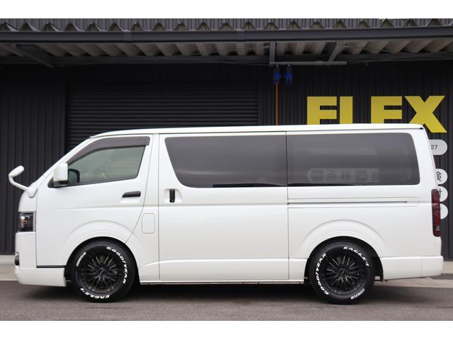 ハイエースバン スーパーＧＬ　ダークプライムＩＩ　買取直販　ブラックエディション　４１５コブラエアロ　オーバーフェンダー　ローダウン　ＭＦ０１／１６インチＡＷ　ナスカータイヤ　アルティメットＬＥＤテール　７インチフルセグナビ　ＥＴＣ　パワスラ　ＰＶＭ（58枚目）