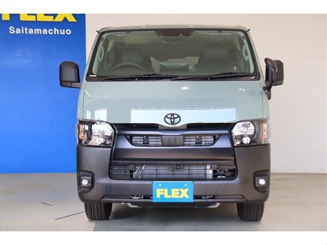 ハイエースバン ロングスーパーＧＬ　大人気ブラックエディション！ＢＩＧＸ１１インチメカレスナビ　　ＥＴＣ２．０　ルーフスピーカー　サイドバー　ベッドキット　クリアランスソナー　パワースライドドア　パノラミックビューモニター付き！（15枚目）