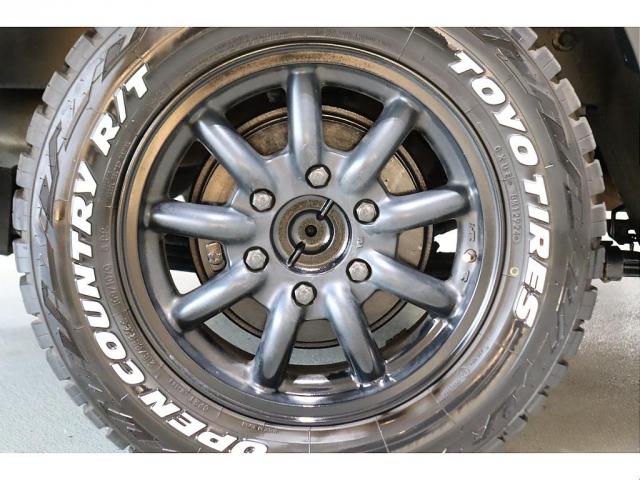 ハイエースバン スーパーＧＬ　ダークプライムＩＩ　ブラックエディション　ネオトレイステール　オーオウンカントリー　１６インチＡＷ　フロントエアロ　ライノラック　オーバーフェンダー　フルセグナビ　ルースピ　ベッド　シートカバー　スライドフロア　カーテン（19枚目）