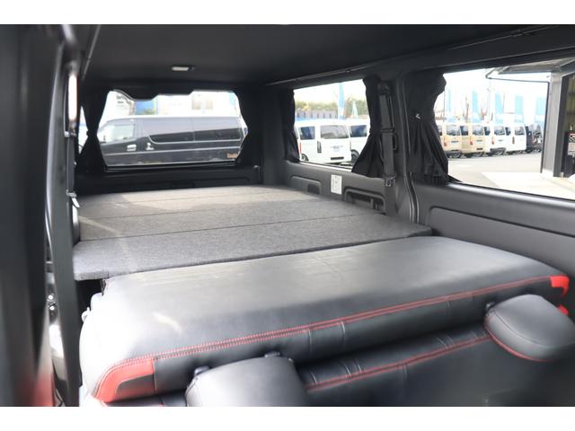 ハイエースバン スーパーＧＬ　ダークプライムＩＩ　ブラックエディション　ネオトレイステール　オーオウンカントリー　１６インチＡＷ　フロントエアロ　ライノラック　オーバーフェンダー　フルセグナビ　ルースピ　ベッド　シートカバー　スライドフロア　カーテン（48枚目）