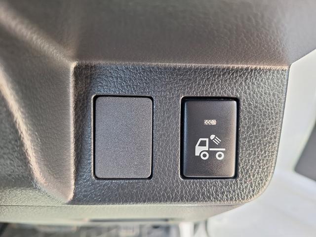 サンバートラック ＴＣスマートアシスト　キーレス　ワンオーナー　禁煙車（28枚目）