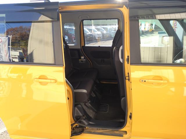 スペーシアカスタムＺ ベースグレード　ＤＣＢＳ　全方位モニター付ナビ　左側パワスラツートーンカラー（20枚目）