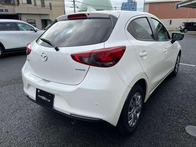 ＭＡＺＤＡ２ １５Ｓ　スマートエディション　禁煙　地デジチューナー　衝突被害軽減ブレーキ　ＬＥＤ　ＤＳＣ　ＤＶＤ再生　アドバンストキー　ＥＴＣ車載器　盗難防止システム　オートエアコン　バックカメラ　メモリーナビ　ナビＴＶ　アイドリングストップ（6枚目）