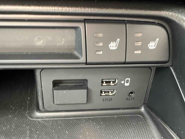 ロードスター Ｓスペシャルパッケージ　オープンカー　バックカメラ　ナビ　クリアランスソナー　レーンアシスト　衝突被害軽減システム　オートライト　ＬＥＤヘッドランプ　ＭＴ　スマートキー　アイドリングストップ　シートヒーター　アルミホイール（10枚目）