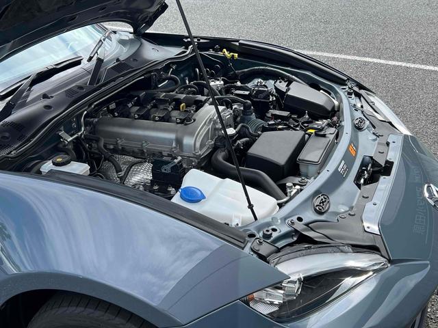 ロードスター Ｓスペシャルパッケージ　オープンカー　バックカメラ　ナビ　クリアランスソナー　レーンアシスト　衝突被害軽減システム　オートライト　ＬＥＤヘッドランプ　ＭＴ　スマートキー　アイドリングストップ　シートヒーター　アルミホイール（37枚目）