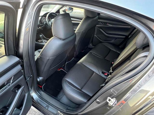 ＭＡＺＤＡ３セダン Ｘ　Ｌパッケージ　ＥＴＣ　クリアランスソナー　オートクルーズコントロール　衝突被害軽減システム　全周囲カメラ　ナビ　ＴＶ　アルミホイール　オートライト　ＬＥＤヘッドランプ　サンルーフ　ＡＴ　シートヒーター　スマートキー（33枚目）