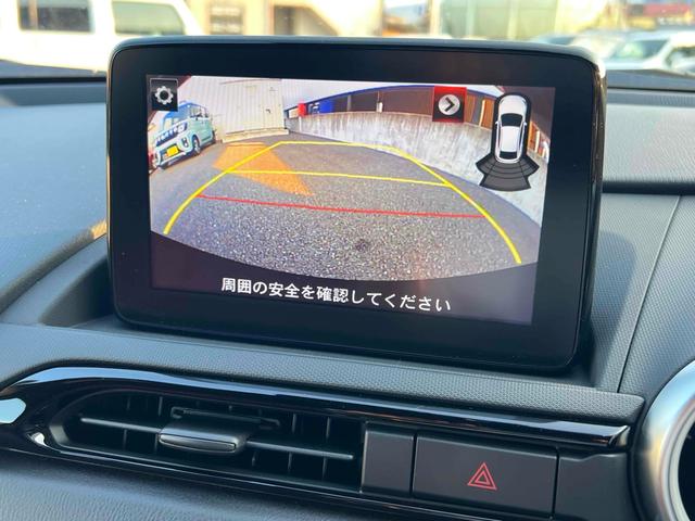 ロードスター １００周年特別記念車　オープンカー　ＥＴＣ　バックカメラ　ナビ　ＴＶ　クリアランスソナー　オートクルーズコントロール　レーンアシスト　衝突被害軽減システム　オートライト　ＬＥＤヘッドランプ　ＭＴ　スマートキー（4枚目）
