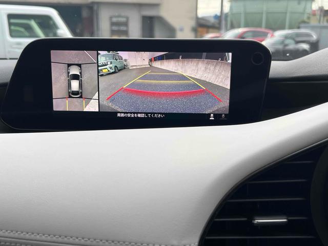 ＭＡＺＤＡ３ファストバック ＸＤ　１００周年特別記念車　ＥＴＣ　全周囲カメラ　ナビ　ＴＶ　クリアランスソナー　オートクルーズコントロール　レーンアシスト　衝突被害軽減システム　アルミホイール　オートマチックハイビーム　オートライト　ＬＥＤヘッドランプ（5枚目）